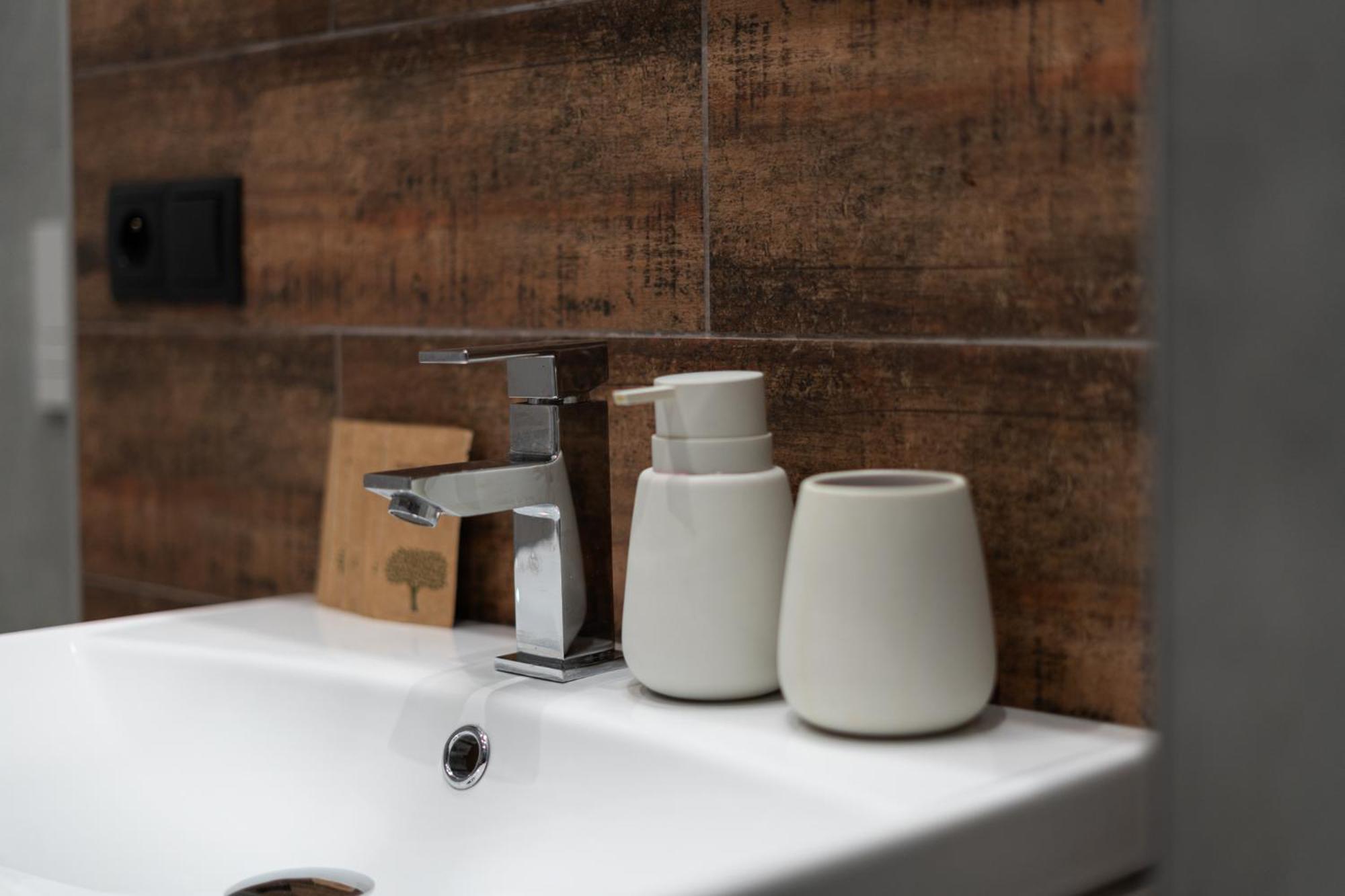 Spa Bedrooms With Sauna&Bath And Free Parking Cracóvia Exterior foto
