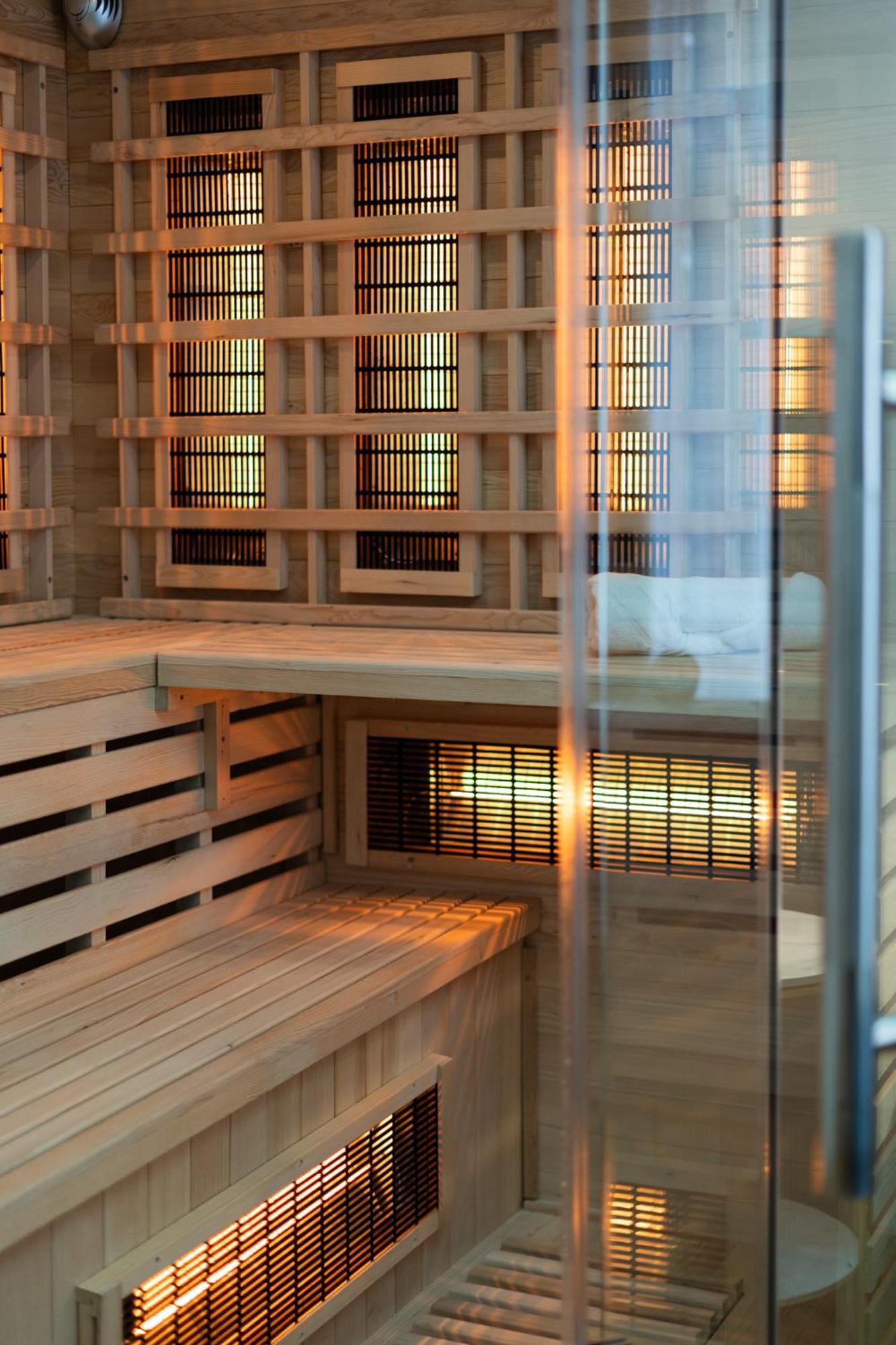 Spa Bedrooms With Sauna&Bath And Free Parking Cracóvia Exterior foto